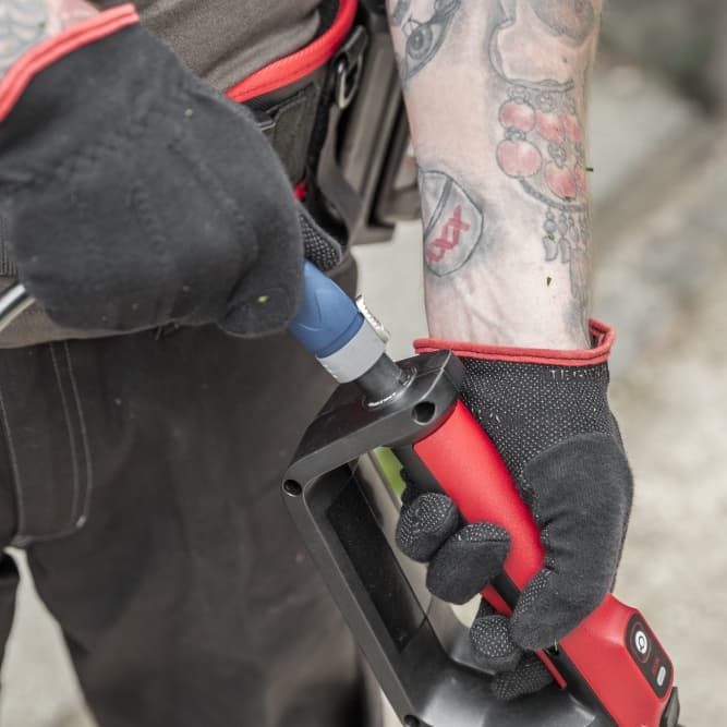 Solo-by-AL-KO-BBA-40-Akku-Guertel-die-tragbare-Steckdose