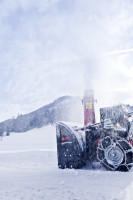 AL-KO Snowline 620 E Iii zweistufige Benzin Schneefräse Schneeketten als Zubehör