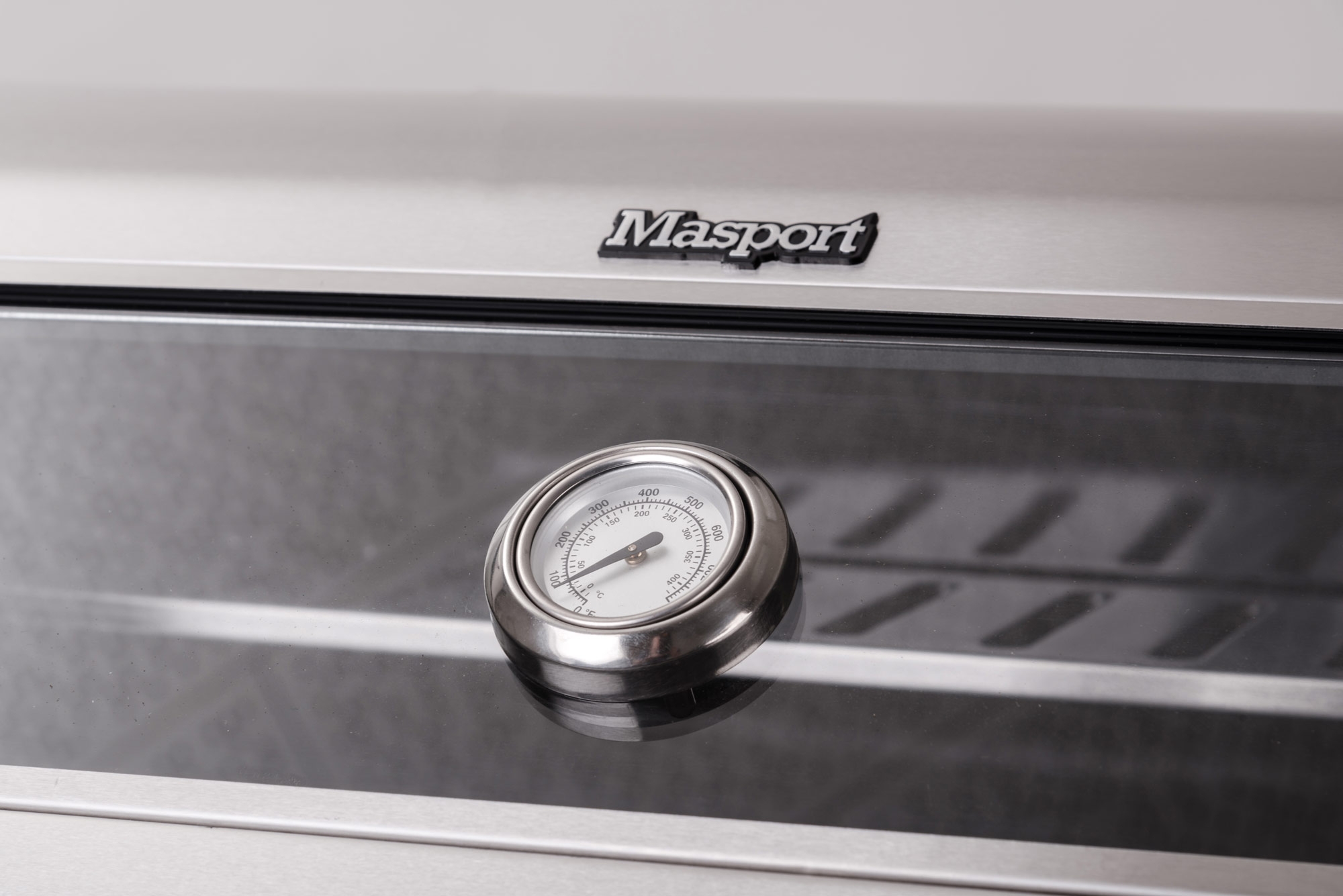 bbq_gasgrill_masport_ss4_haube_deckel_thermometer_temperatur